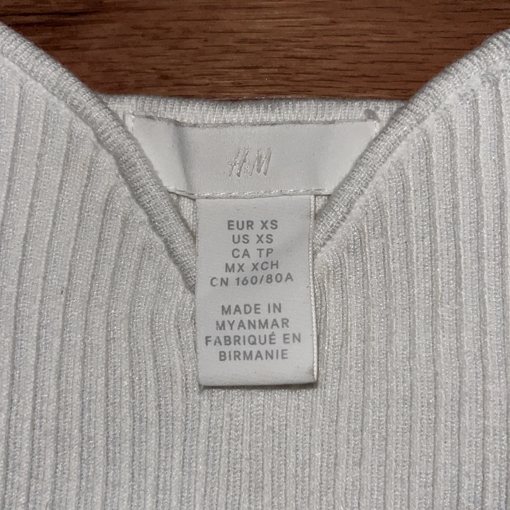 H&M Rib-knit Top - Picture 3 of 3